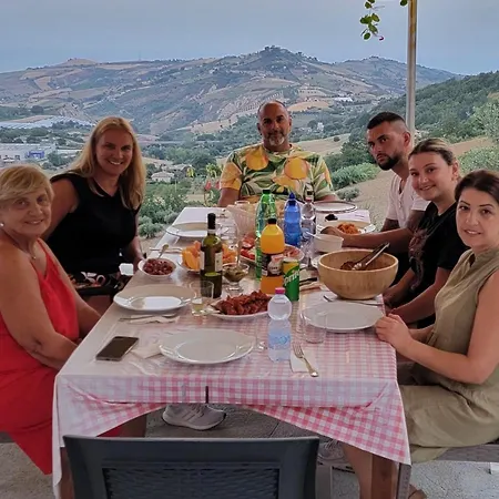 La Terrazza Motta Couette-café *