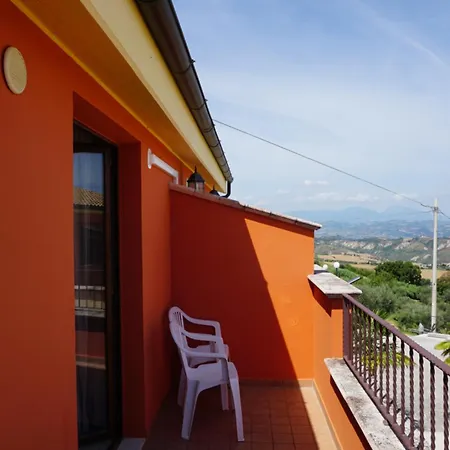 La Terrazza Motta Couette-café *