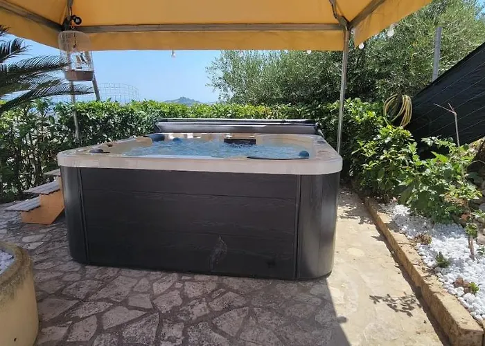 Alojamento de Acomodação e Pequeno-almoço La Terrazza Motta 4*