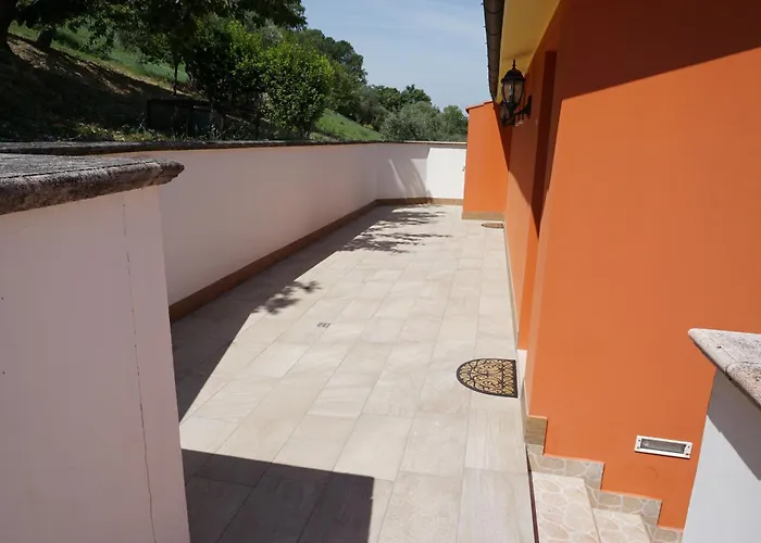 Bed & Breakfast La Terrazza Motta 4*